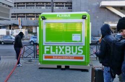 Билетные киоски Flixbus от Karmod