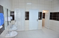 Фото туалетных и душевых модулей